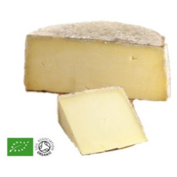 Organic Hafod Cheddar  Rhug Estate